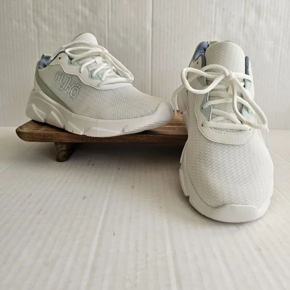 Ryka Glide Sneakers Size 11 White Mint Green Mesh Lace Up Lightweight - Picture 2 of 13